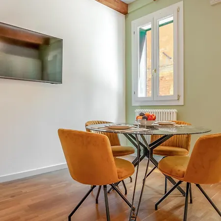 Apartamento Guglie440 *